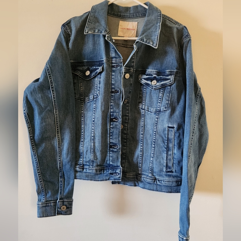 🆕️ Lucky Brand Denim Jacket Size XL